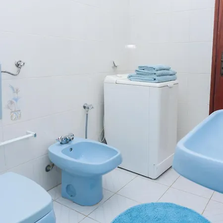 Apartament Hillside With Sea View & Fibre Internet