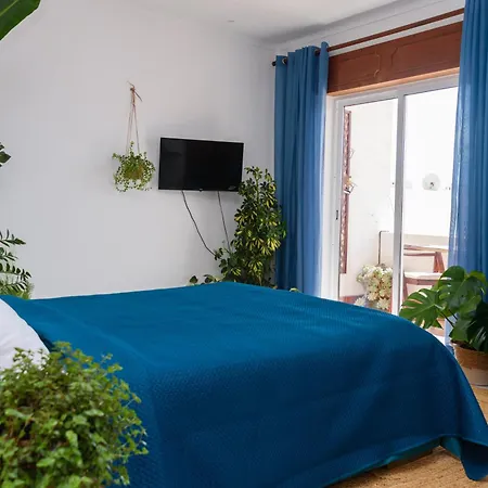 Hillside With Sea View & Fibre Internet * Albufeira
