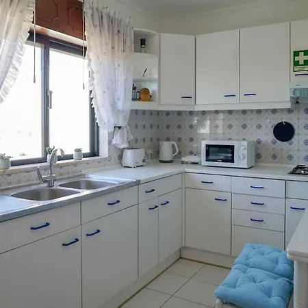 Apartment Hillside With Sea View & Fibre Internet Albufeira