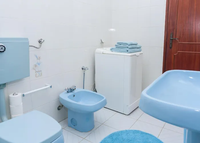 Appartamento Hillside With Sea View & Fibre Internet